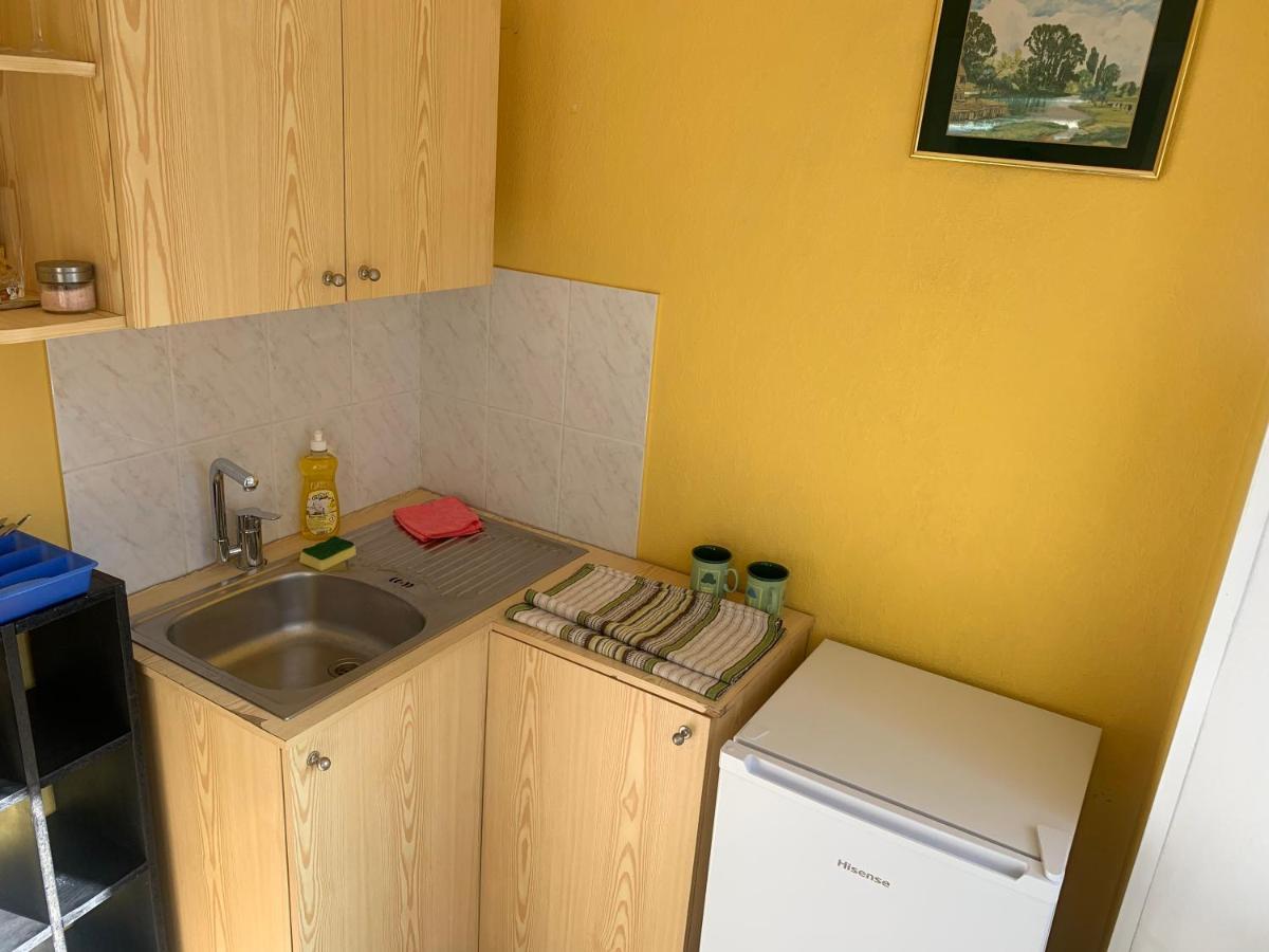 Rueuetli - Cute Old Town Apartment - 2 Big Beds, Free Parking Ταρτού Εξωτερικό φωτογραφία
